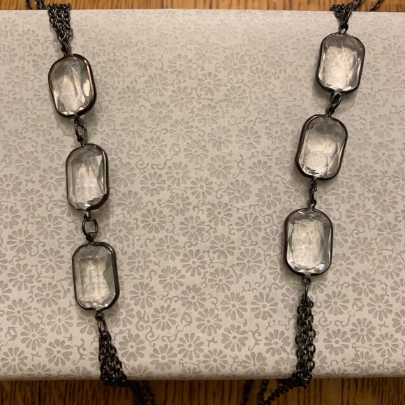 Clear stone set - Picture 4 of 8